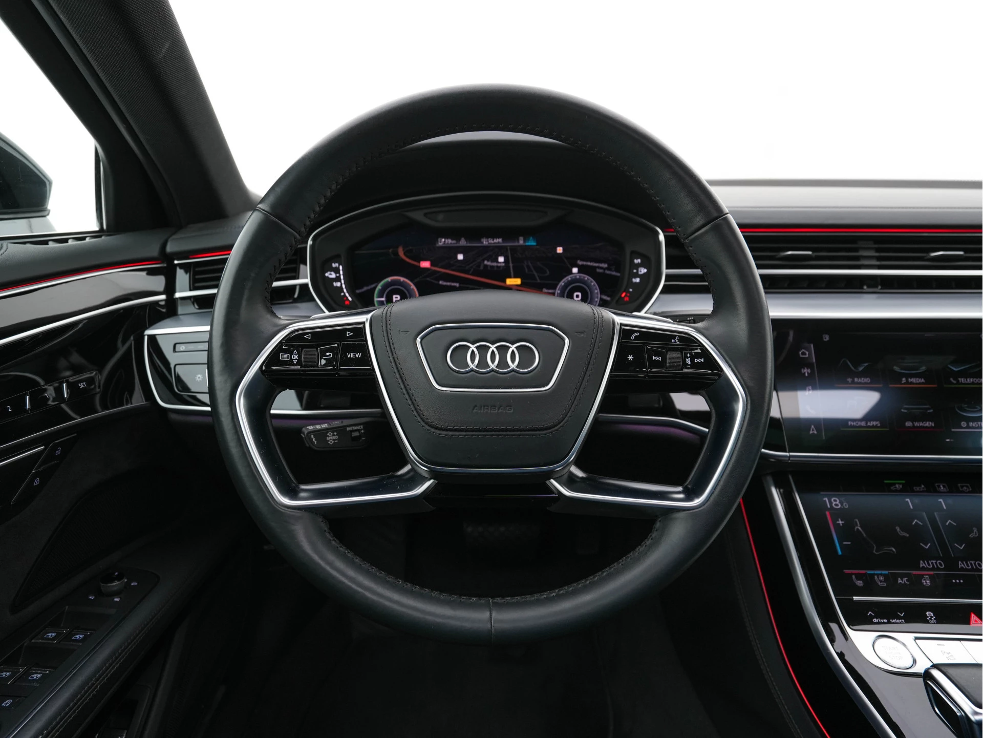 Hoofdafbeelding Audi A8