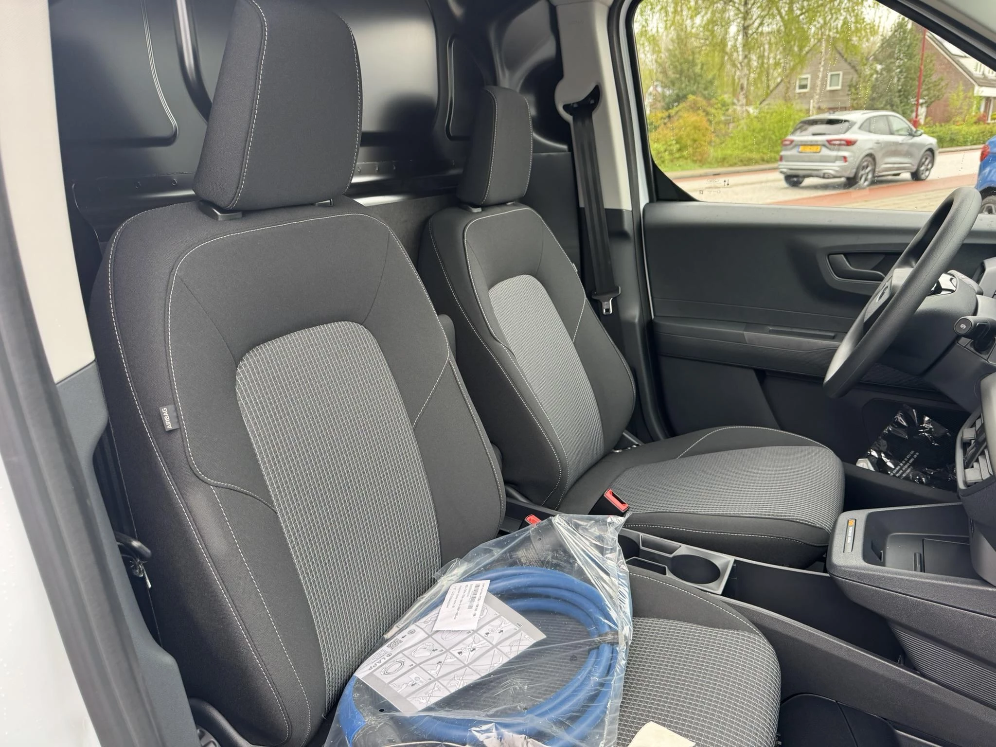 Hoofdafbeelding Ford E-Transit Courier