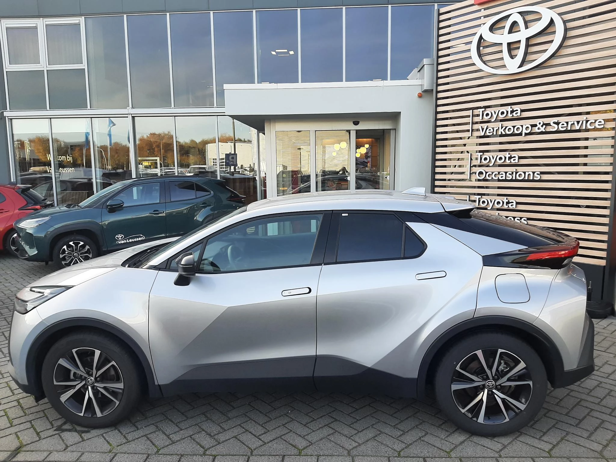 Hoofdafbeelding Toyota C-HR