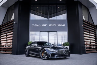 Hoofdafbeelding Mercedes-Benz AMG GT Mercedes-Benz AMG GT 4.0 R - Manufaktur Magnetiet zwart | Carbon | Burmester | Alcantara