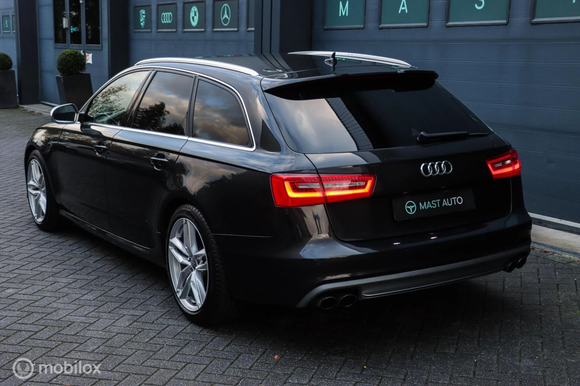 Hoofdafbeelding Audi S6