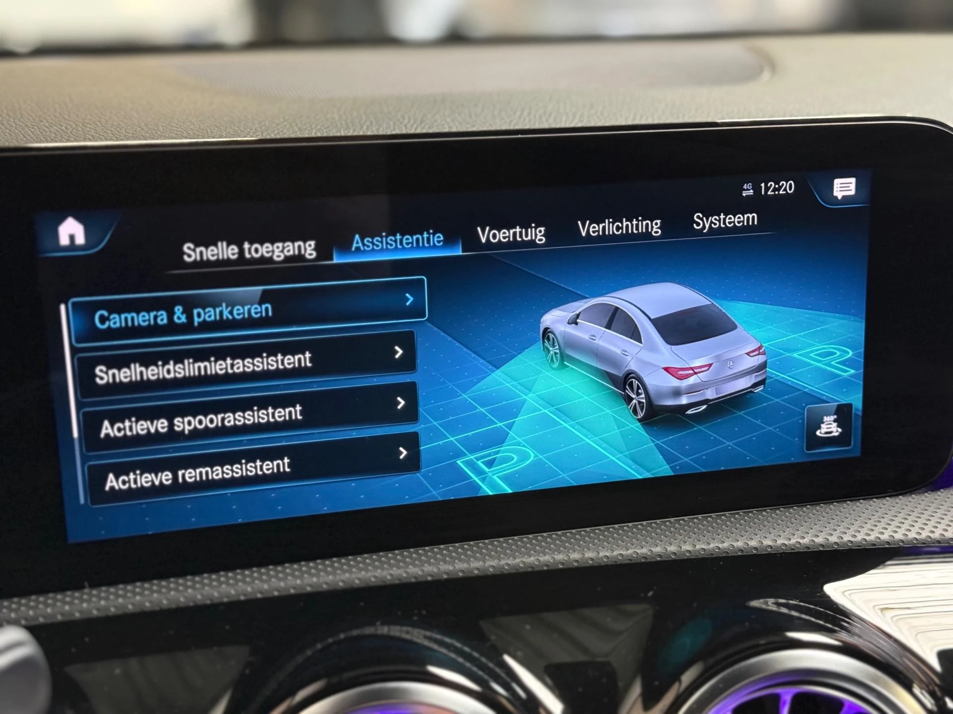 Hoofdafbeelding Mercedes-Benz CLA