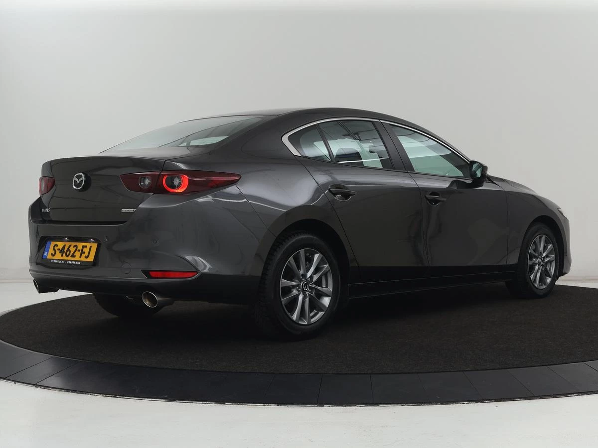 Hoofdafbeelding Mazda 3