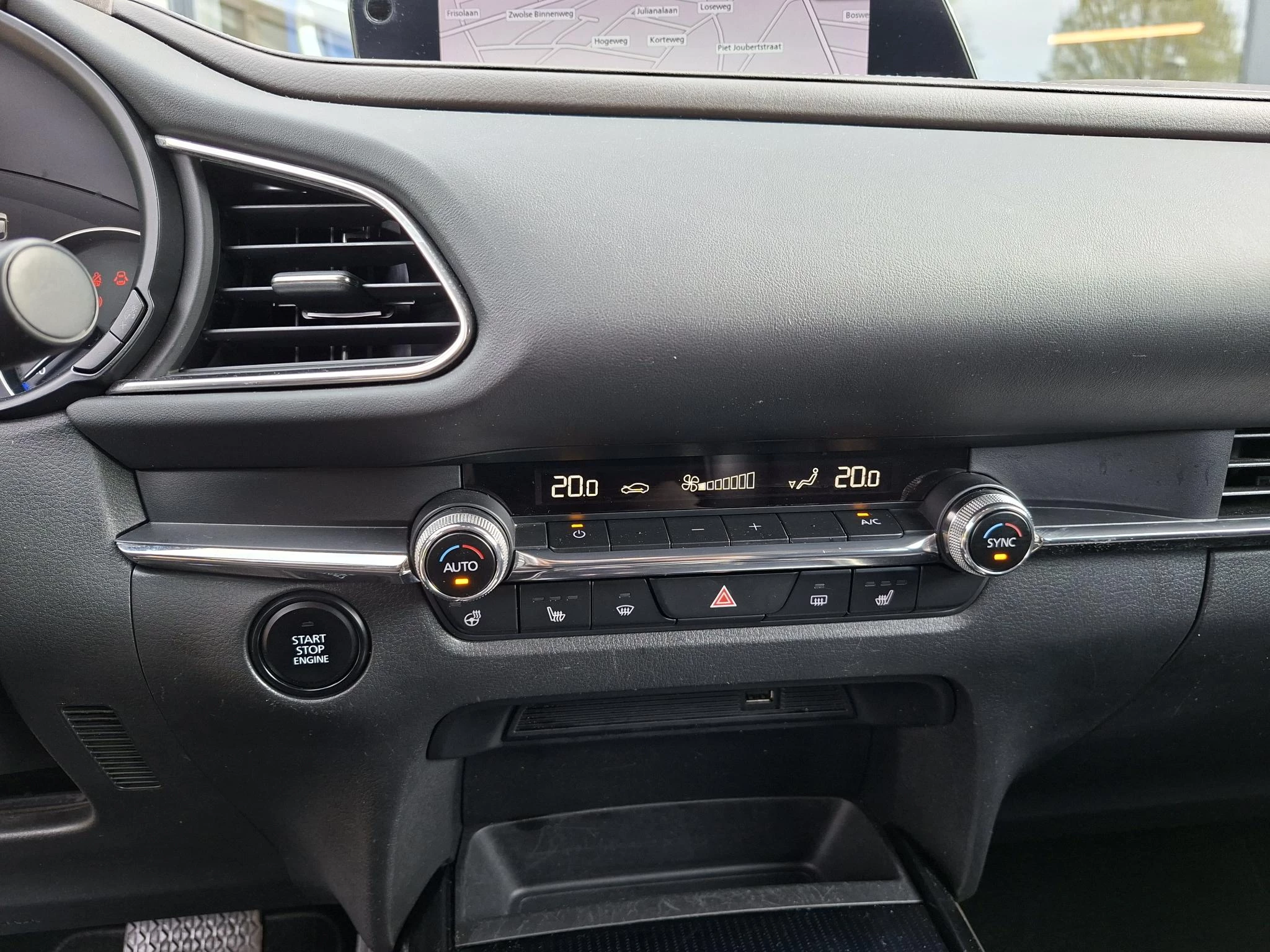 Hoofdafbeelding Mazda CX-30