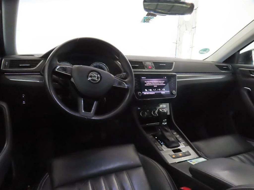 Hoofdafbeelding Škoda Superb