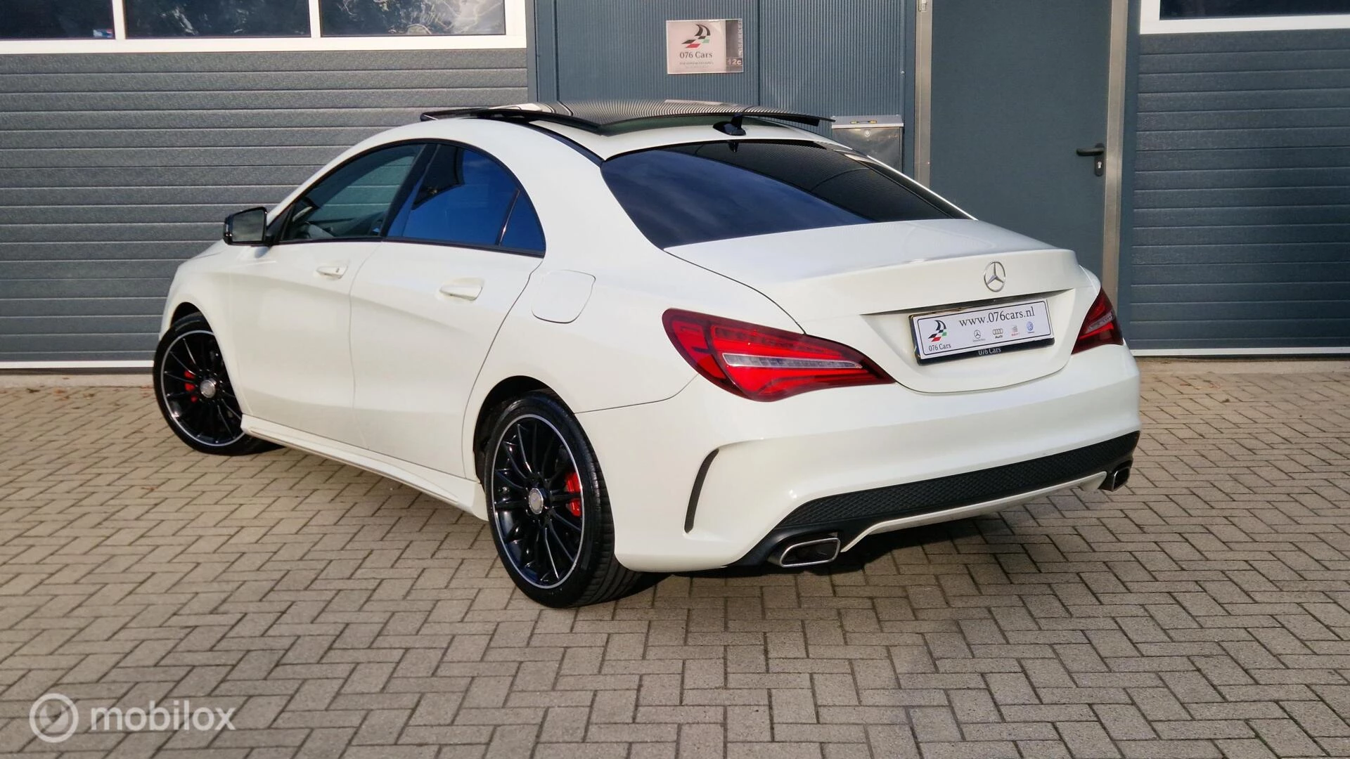 Hoofdafbeelding Mercedes-Benz CLA
