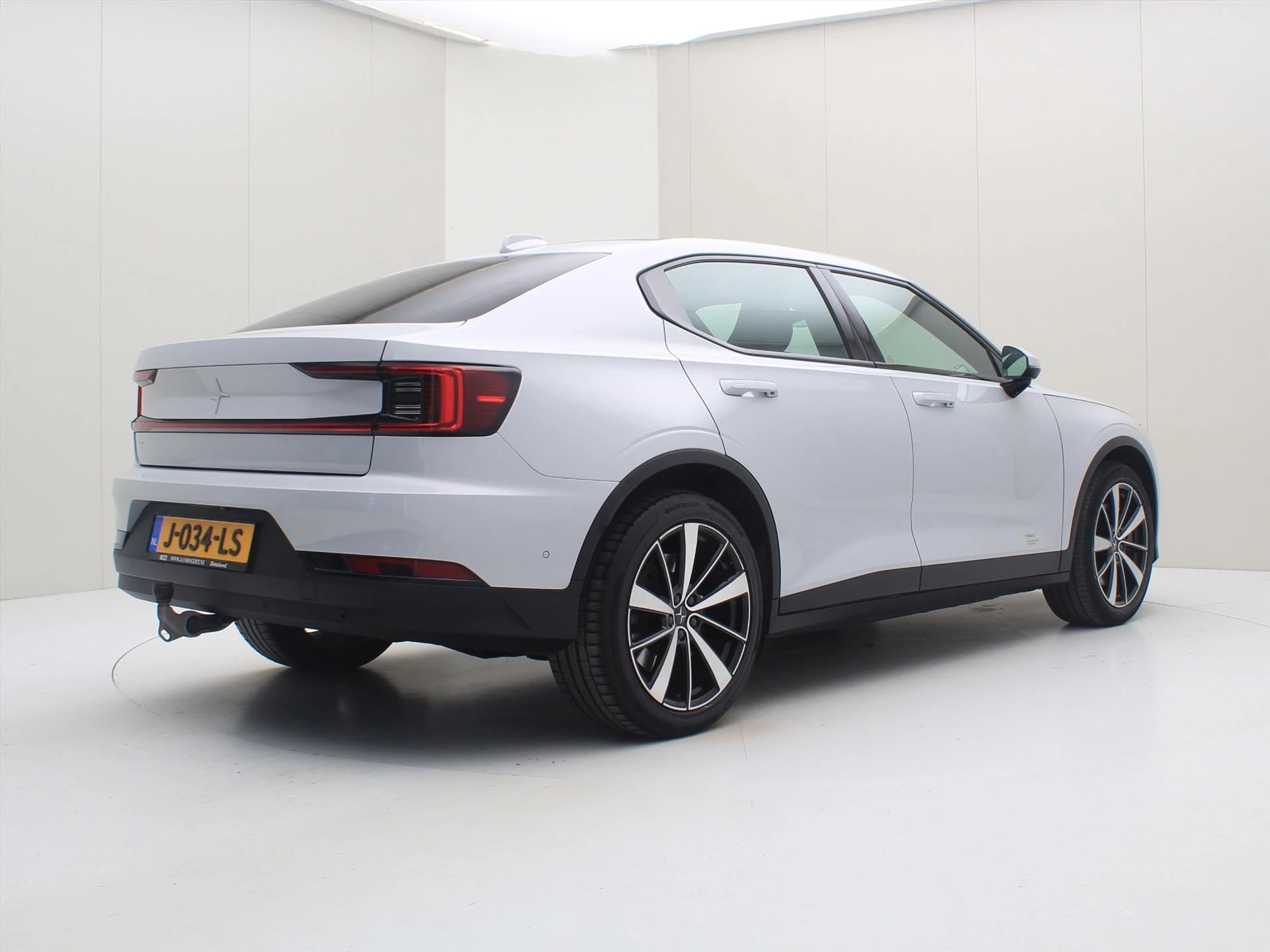 Hoofdafbeelding Polestar 2