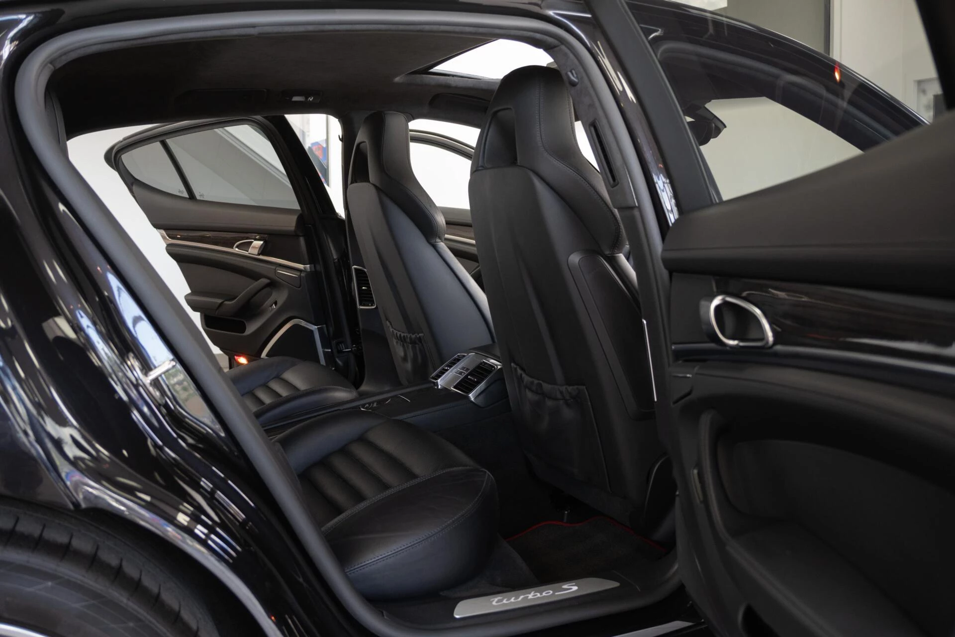 Hoofdafbeelding Porsche Panamera