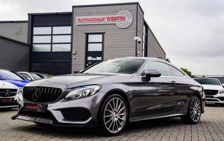 Hoofdafbeelding Mercedes-Benz C-Klasse Mercedes-Benz C-klasse Coupé 300 Prestige | C63S Look | Sterrenhemel | Burmester | Luxe Leder | Achteruitrijcamera | LED | stoelve