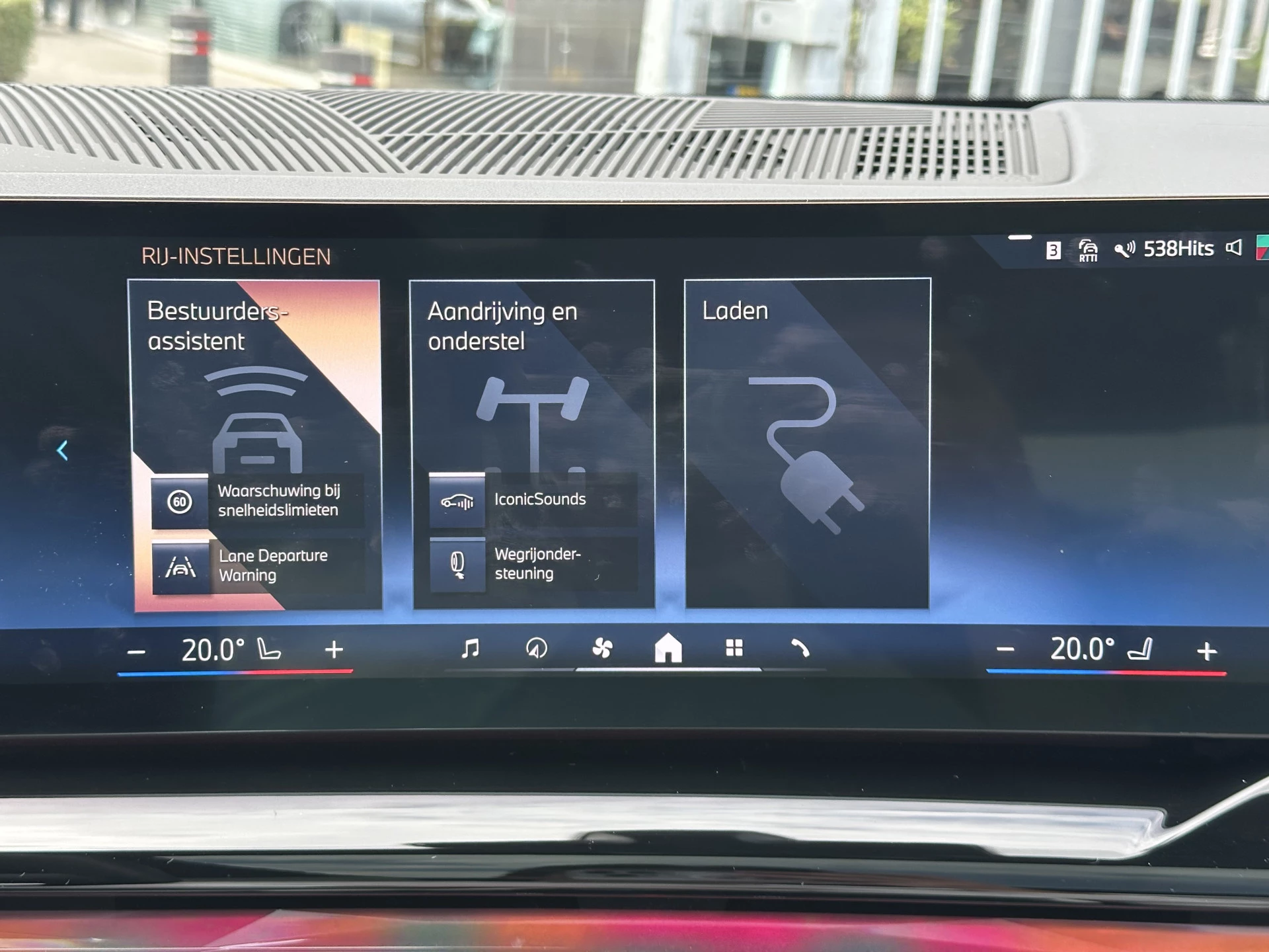 Hoofdafbeelding BMW i5