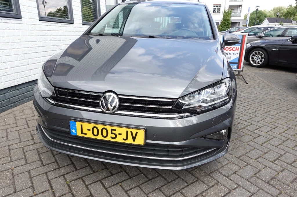 Hoofdafbeelding Volkswagen Golf Sportsvan