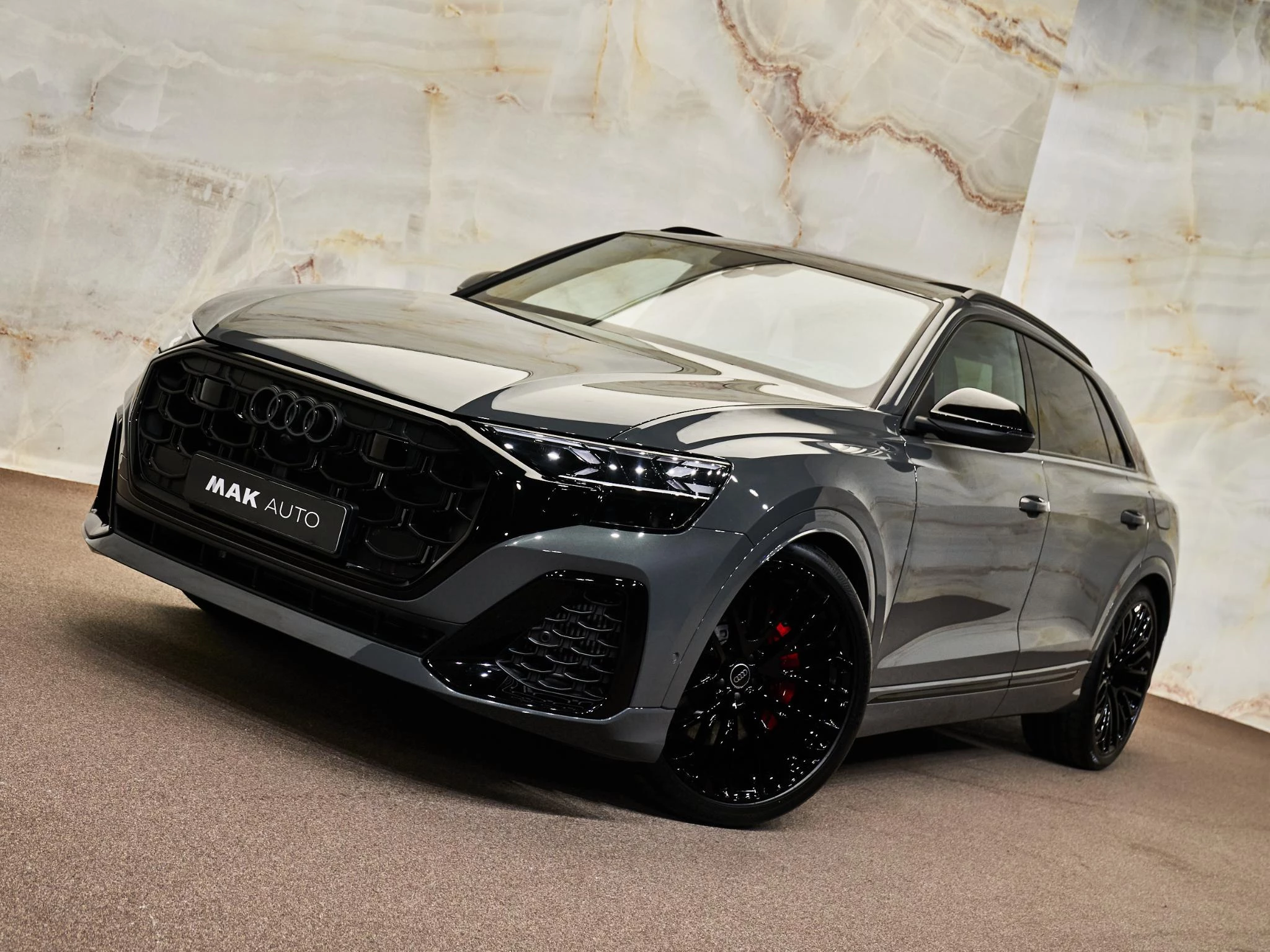 Hoofdafbeelding Audi Q8