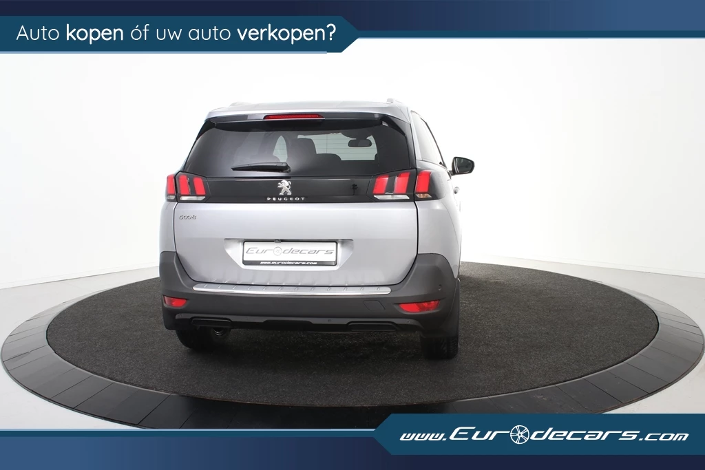 Hoofdafbeelding Peugeot 5008