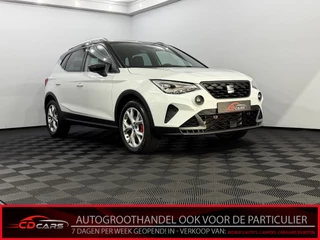 SEAT Arona 1.5 EcoTSI FR Business Connect Camera, Navi, Keyless start, Virtual desk, Cruise control, A start stop, Rijstrook correctie, Clima