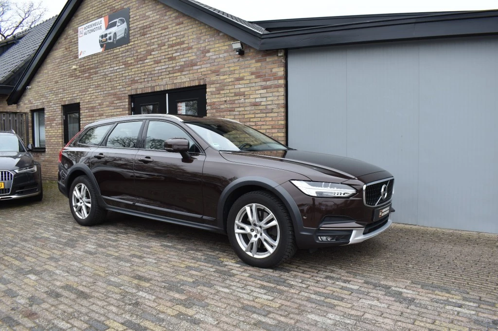 Hoofdafbeelding Volvo V90