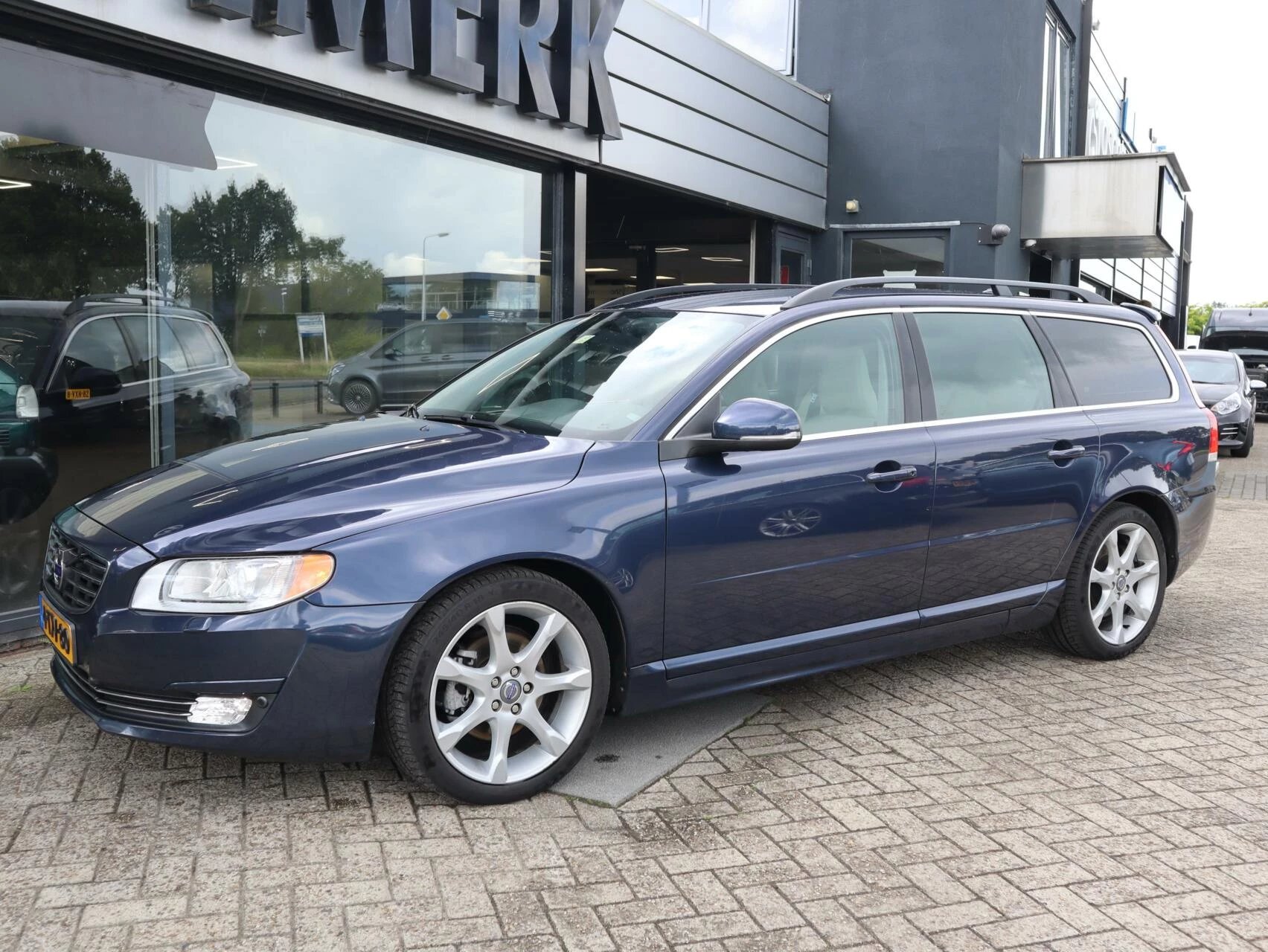 Hoofdafbeelding Volvo V70