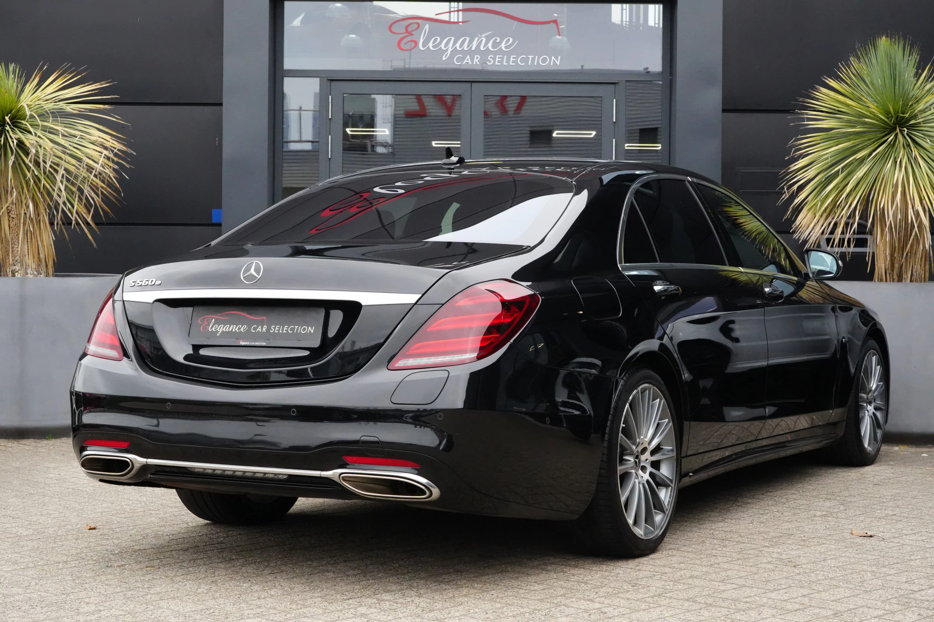 Hoofdafbeelding Mercedes-Benz S-Klasse