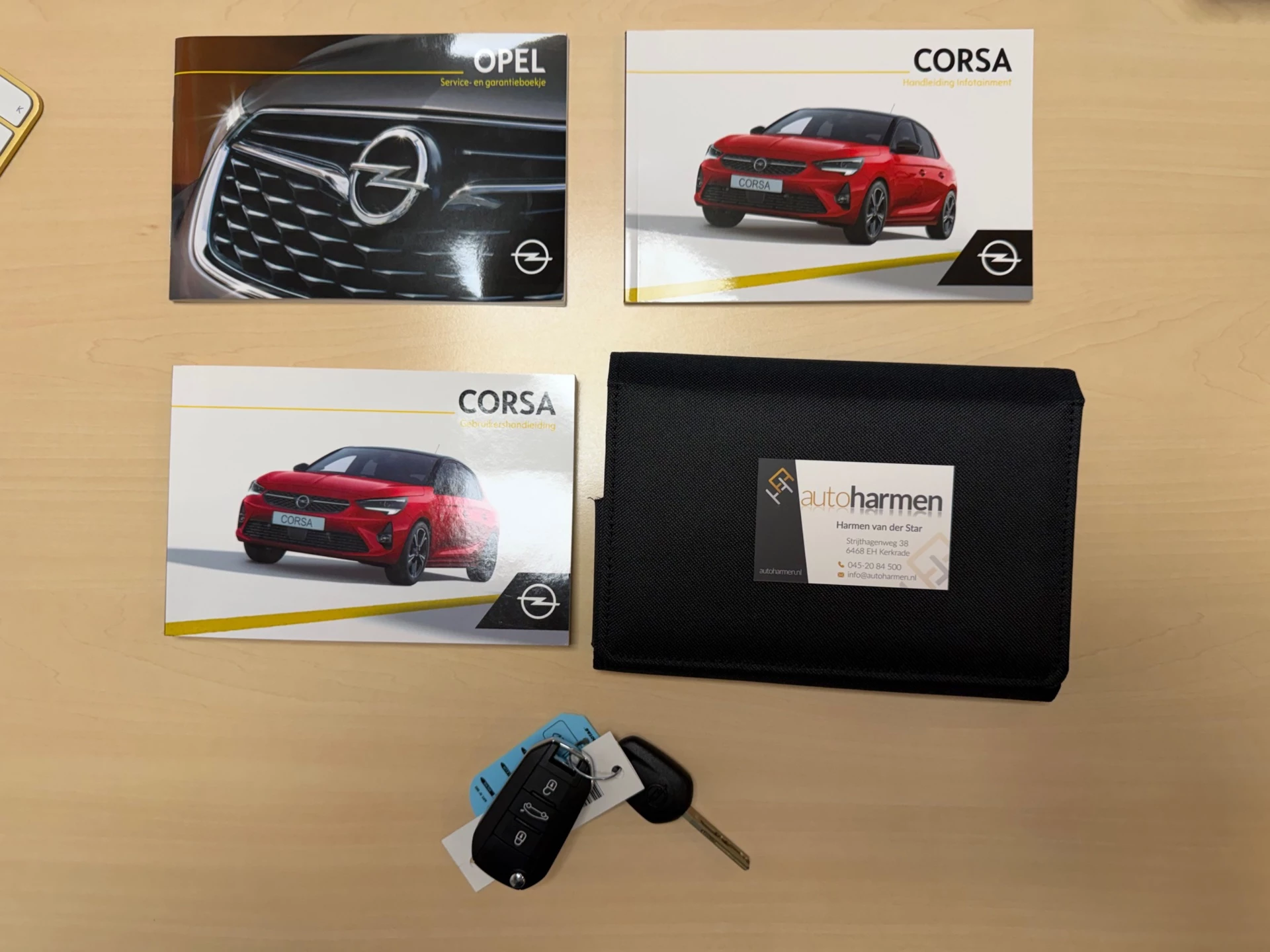 Hoofdafbeelding Opel Corsa