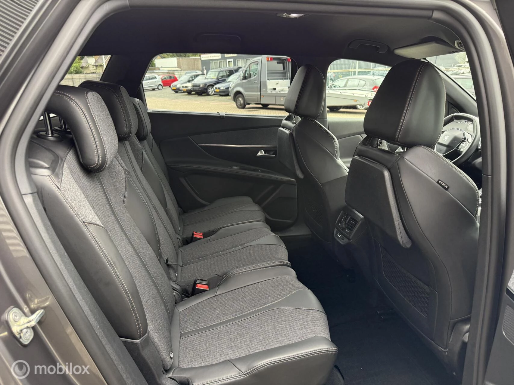 Hoofdafbeelding Peugeot 5008