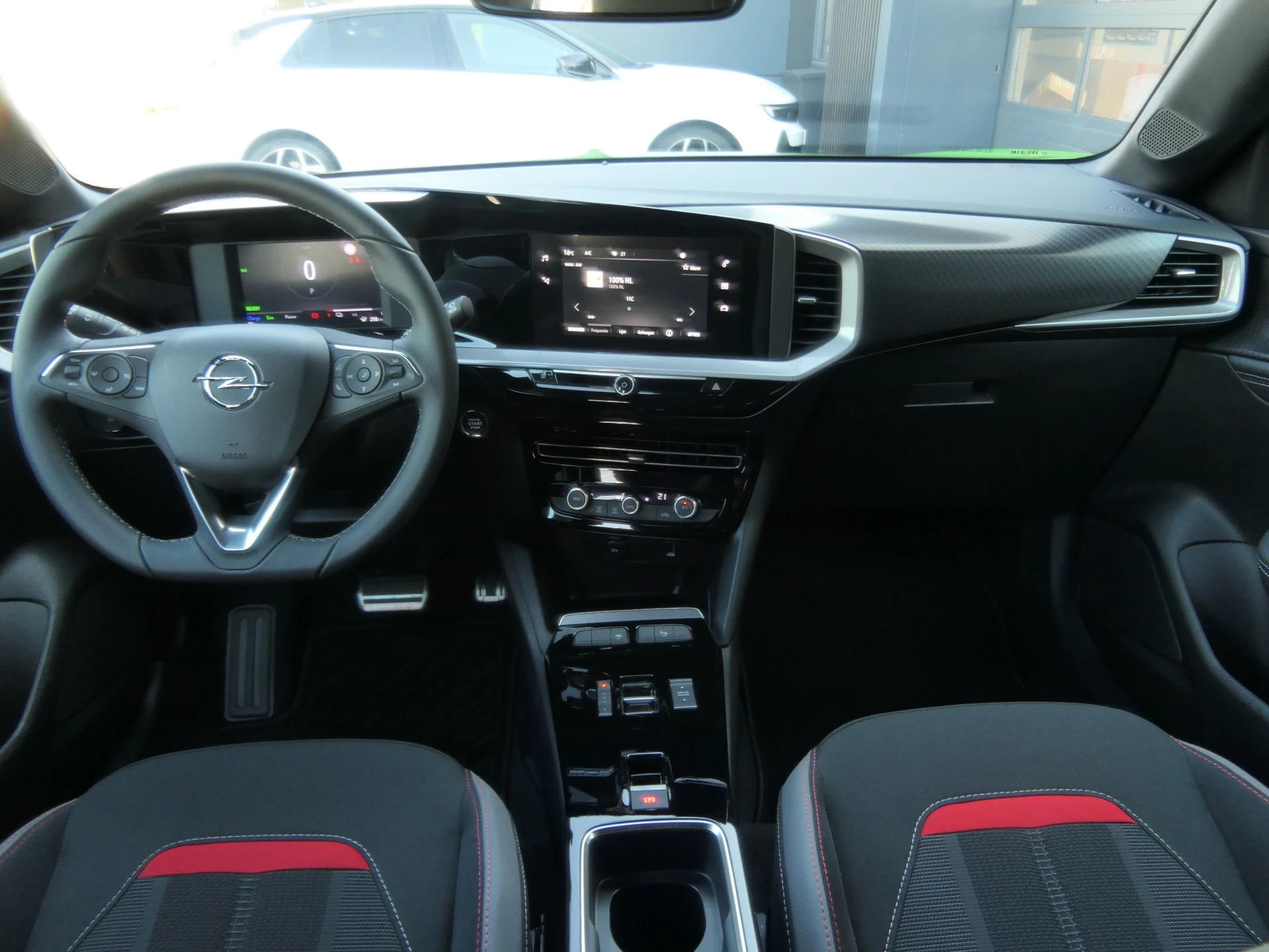 Hoofdafbeelding Opel Mokka-e