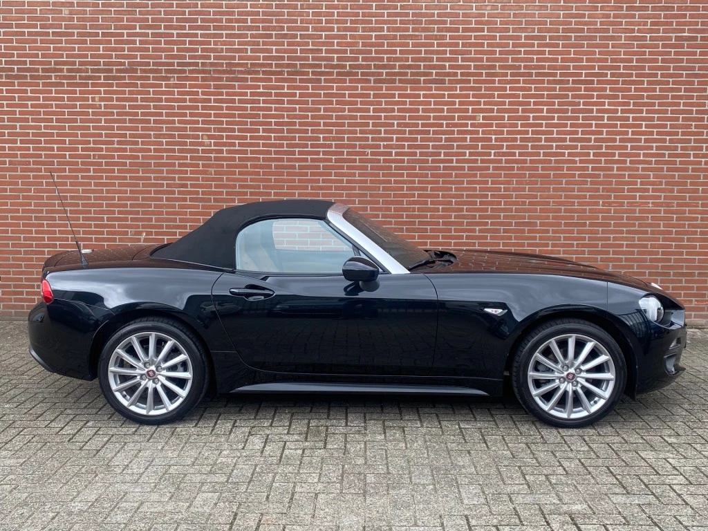 Hoofdafbeelding Fiat 124 Spider