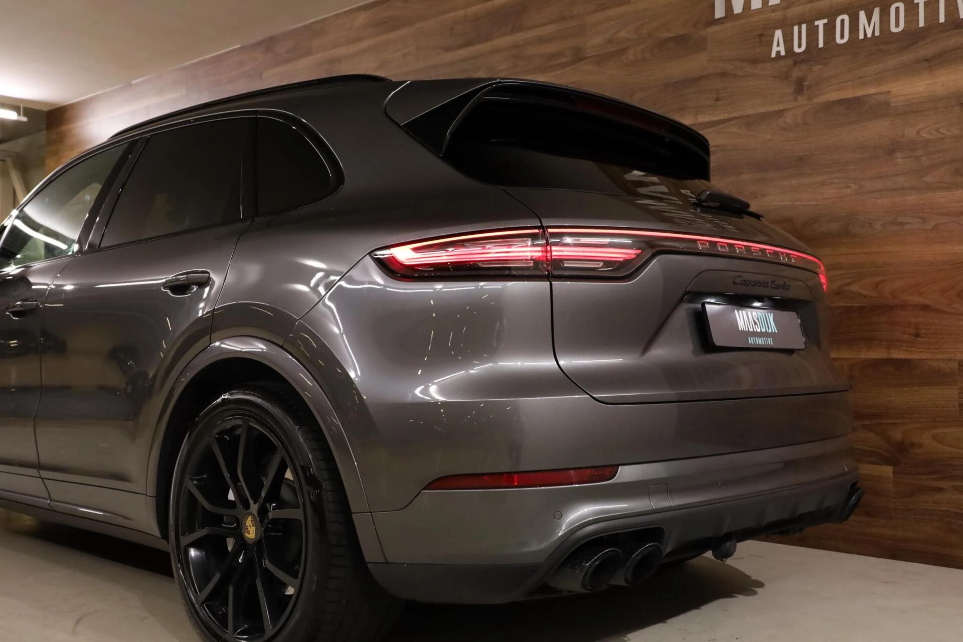 Hoofdafbeelding Porsche Cayenne