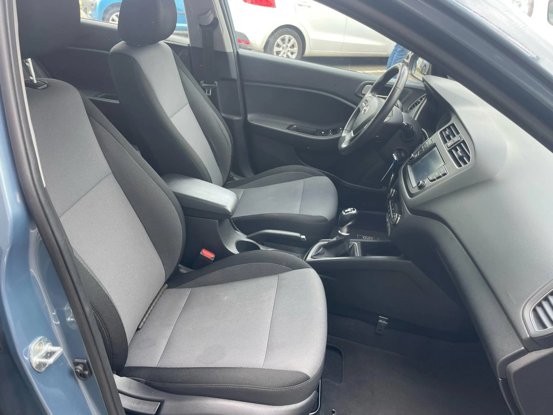 Hoofdafbeelding Hyundai i20