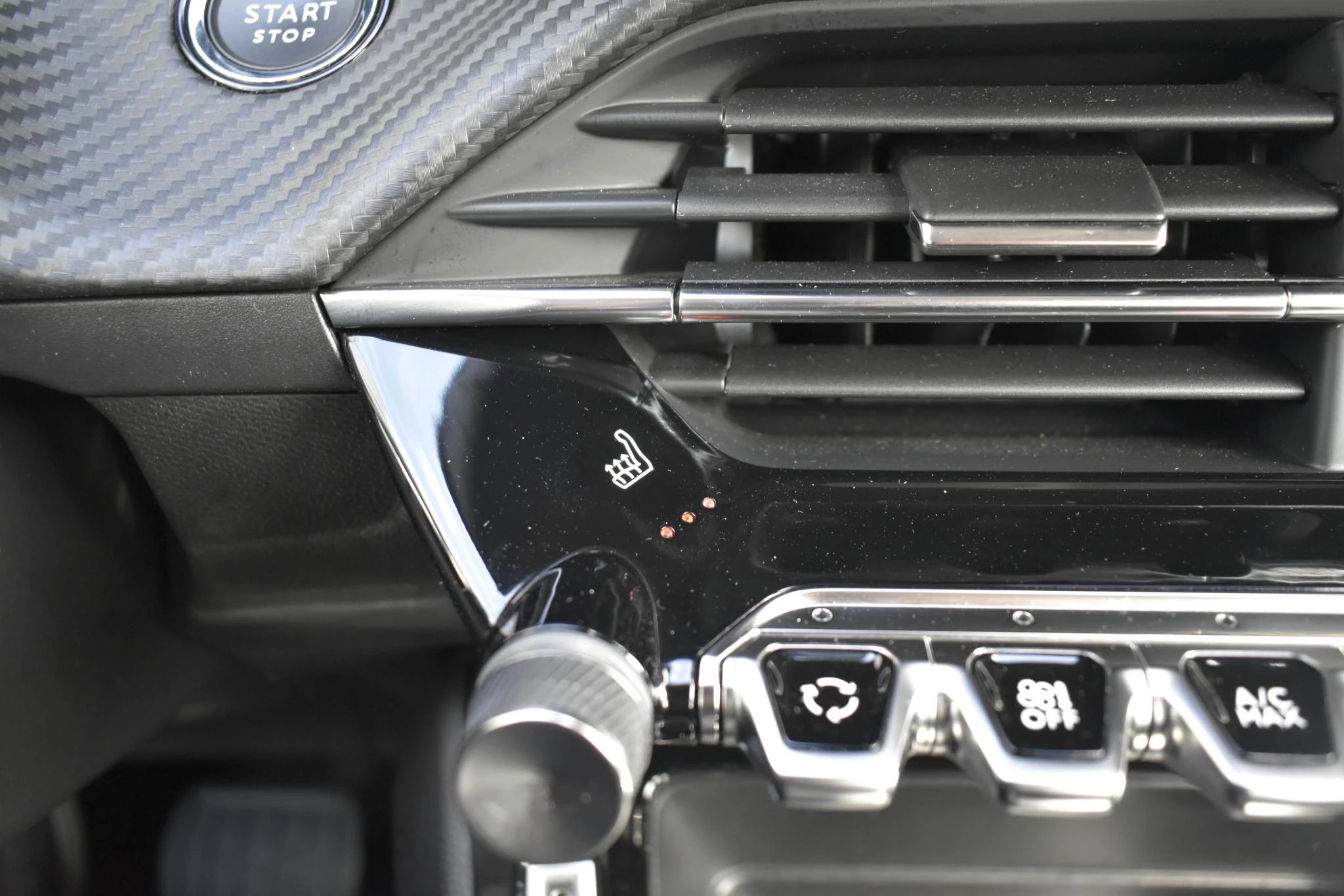 Hoofdafbeelding Peugeot e-208