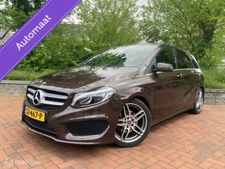 Mercedes B-klasse 180Business  AMG-LINE/AUTOMAAT/TREKHAAK