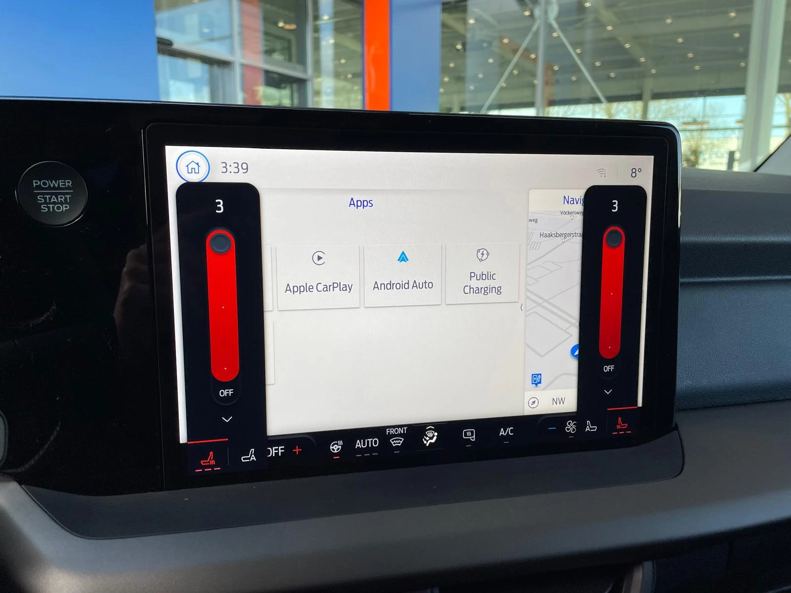 Hoofdafbeelding Ford E-Transit Courier