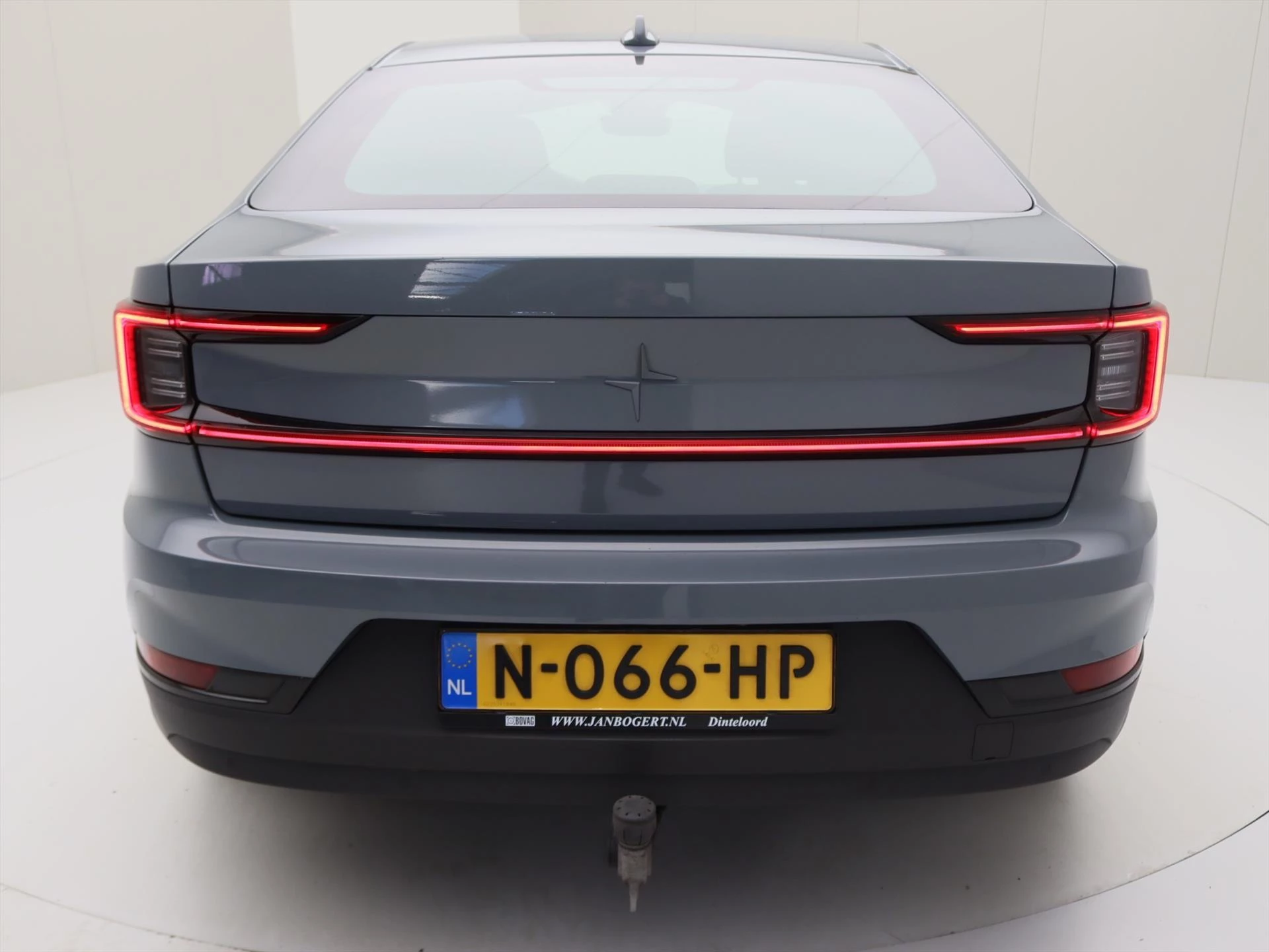 Hoofdafbeelding Polestar 2
