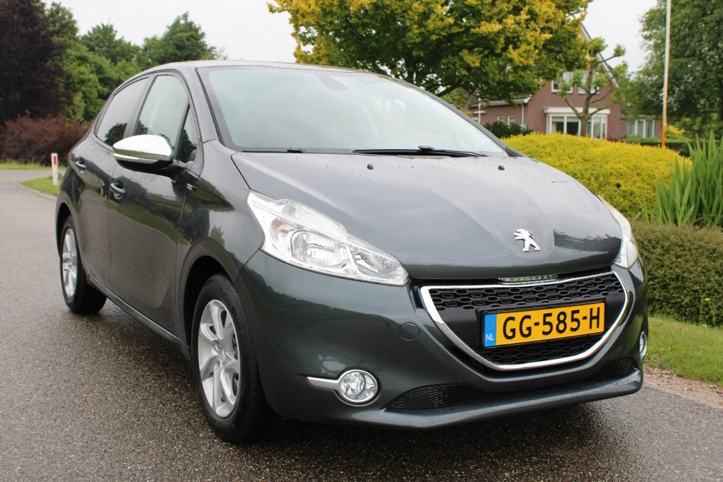 Hoofdafbeelding Peugeot 208