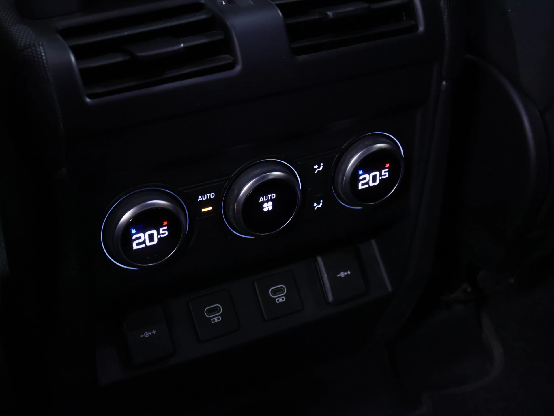 Hoofdafbeelding Land Rover Defender