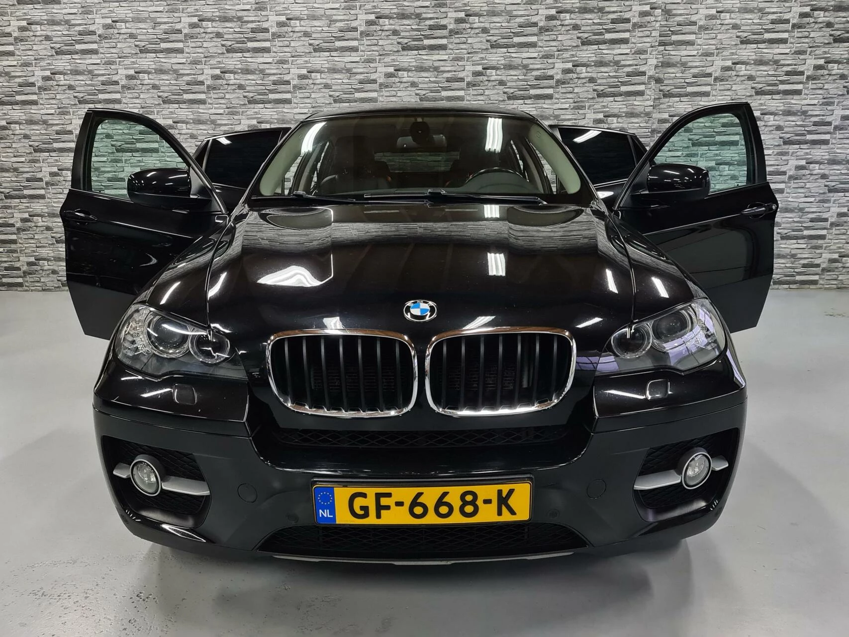 Hoofdafbeelding BMW X6