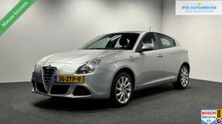 Hoofdafbeelding Alfa Romeo Giulietta Alfa Romeo Giulietta 1.4 T Veloce AIRCO CRUISE