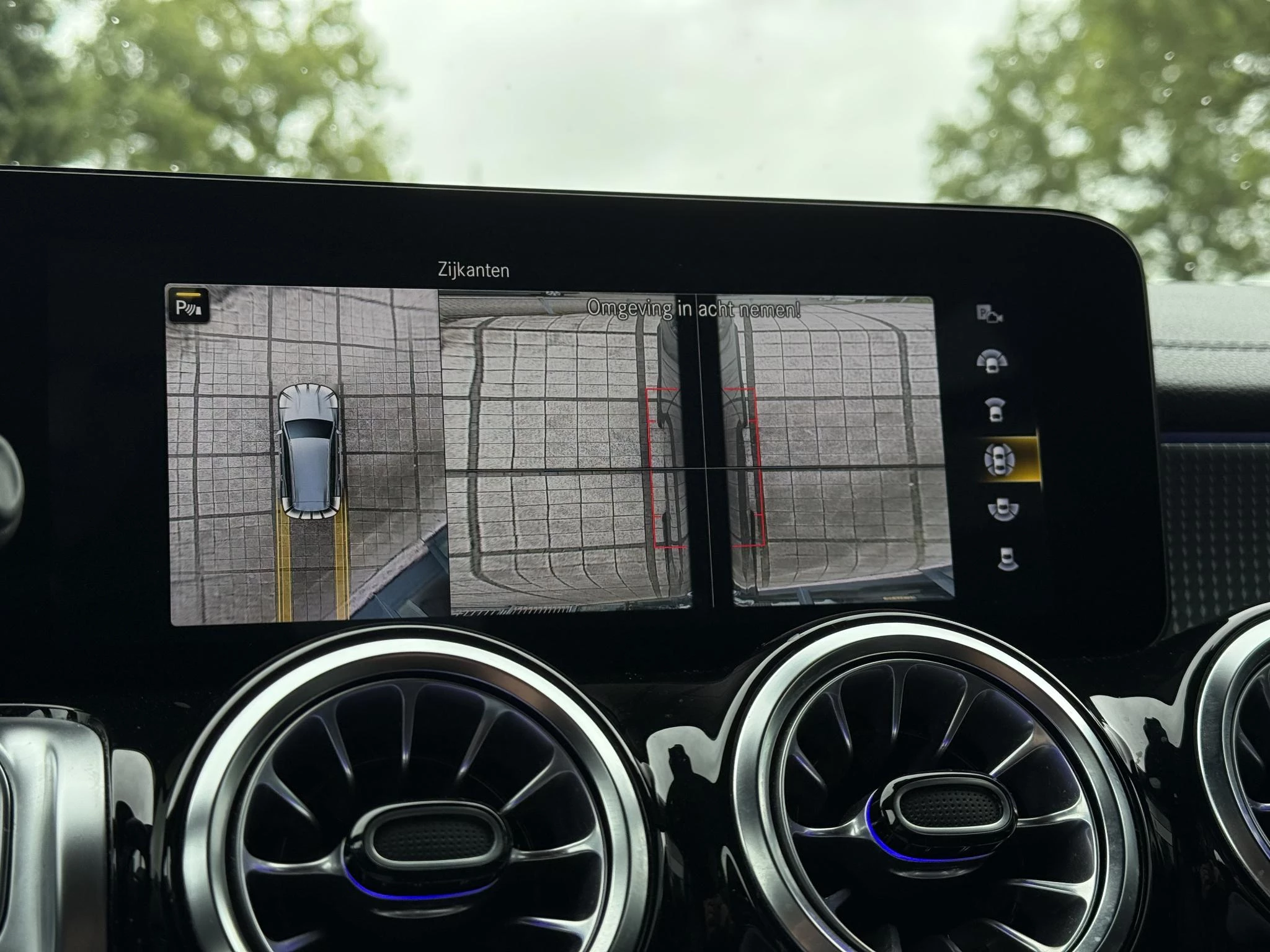 Hoofdafbeelding Mercedes-Benz EQB