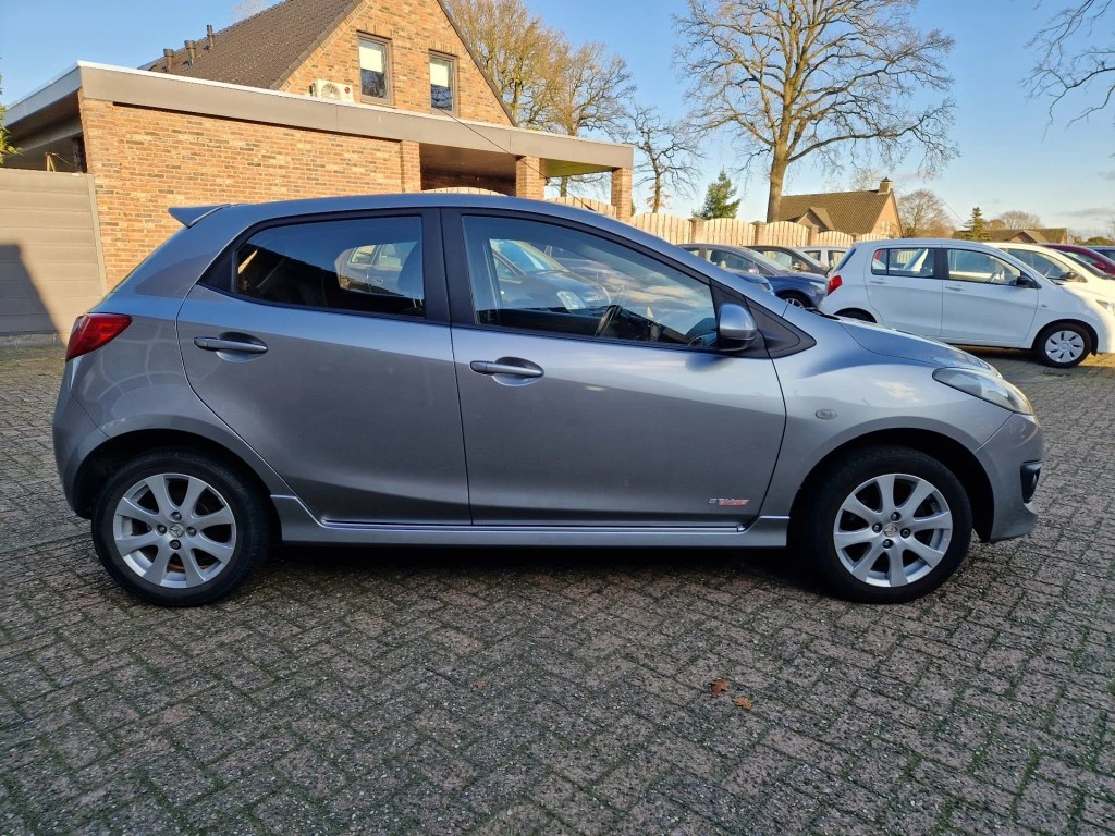 Hoofdafbeelding Mazda 2