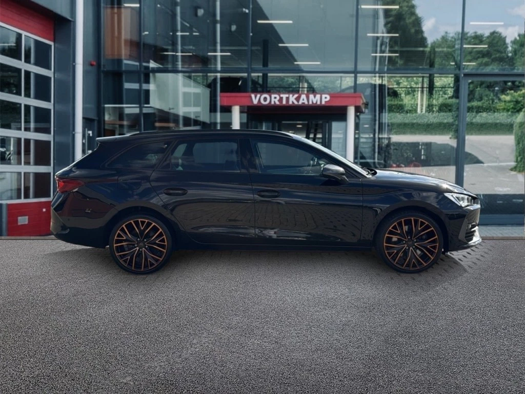 Hoofdafbeelding CUPRA Leon Sportstourer