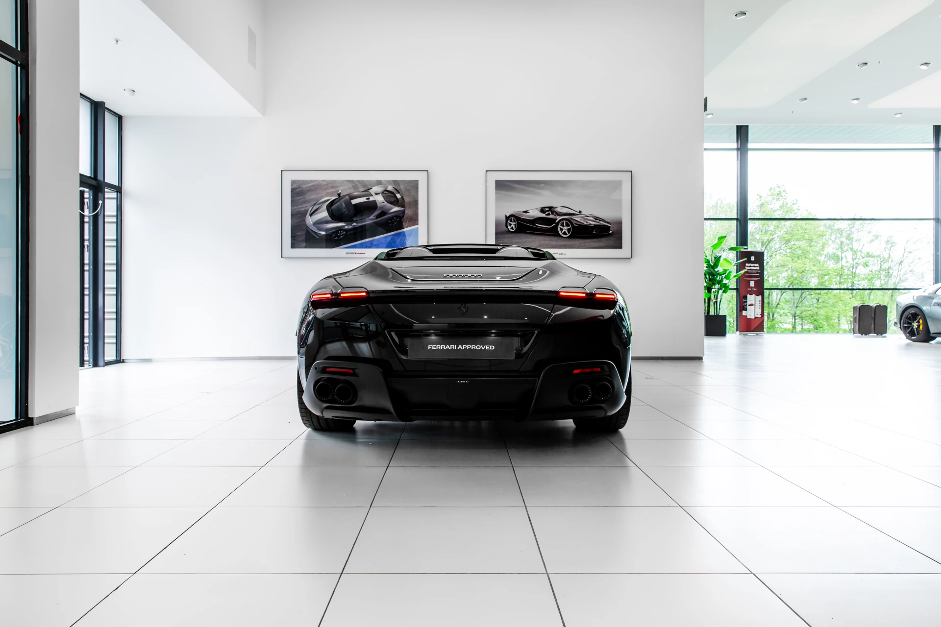 Hoofdafbeelding Ferrari Roma