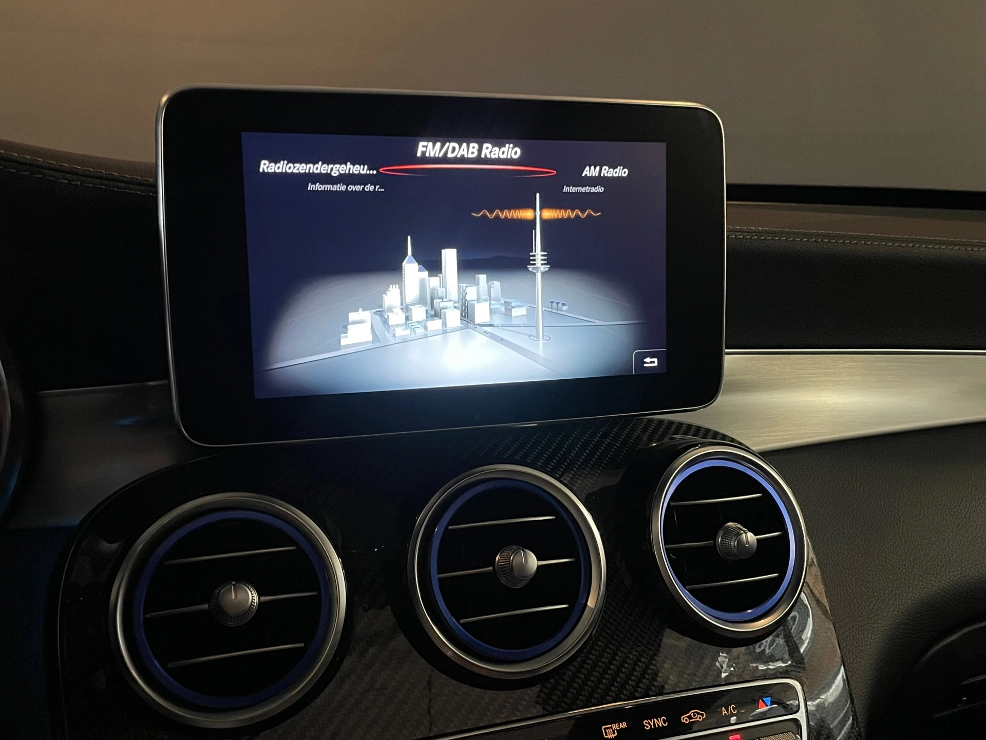 Hoofdafbeelding Mercedes-Benz GLC