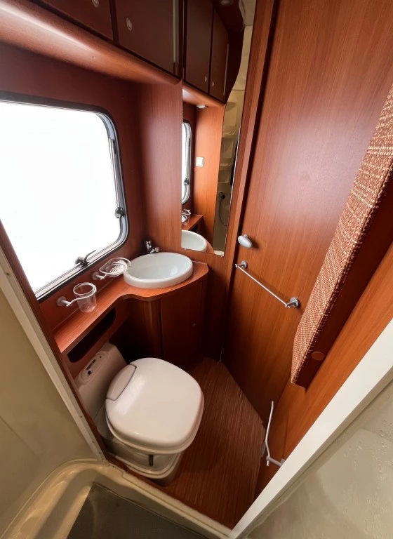 Hoofdafbeelding McLouis P700 Steel 563 Airco Cruise