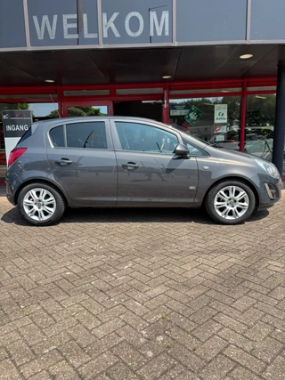 Opel Corsa 1.4-16V BLITZ