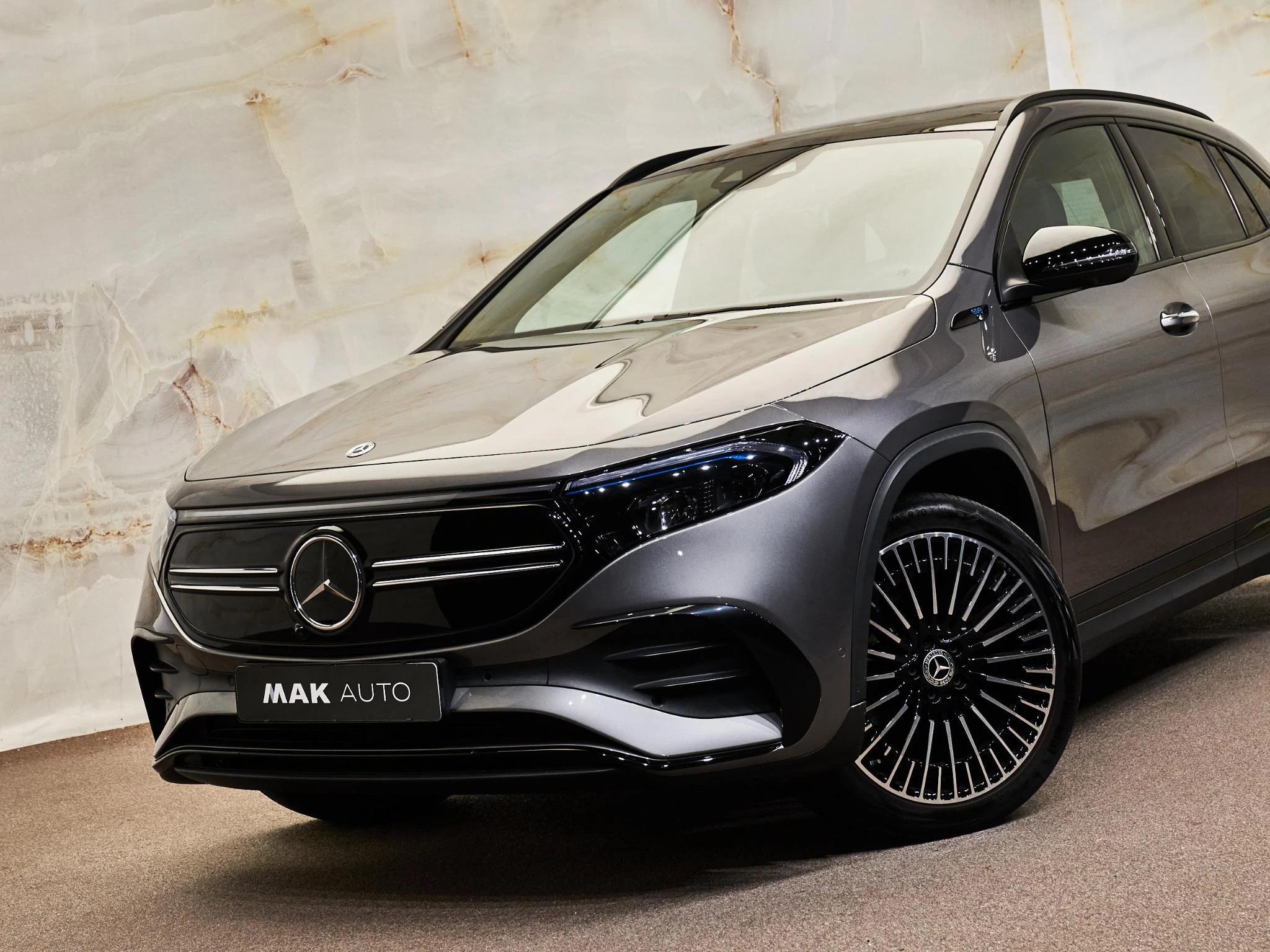 Hoofdafbeelding Mercedes-Benz EQA