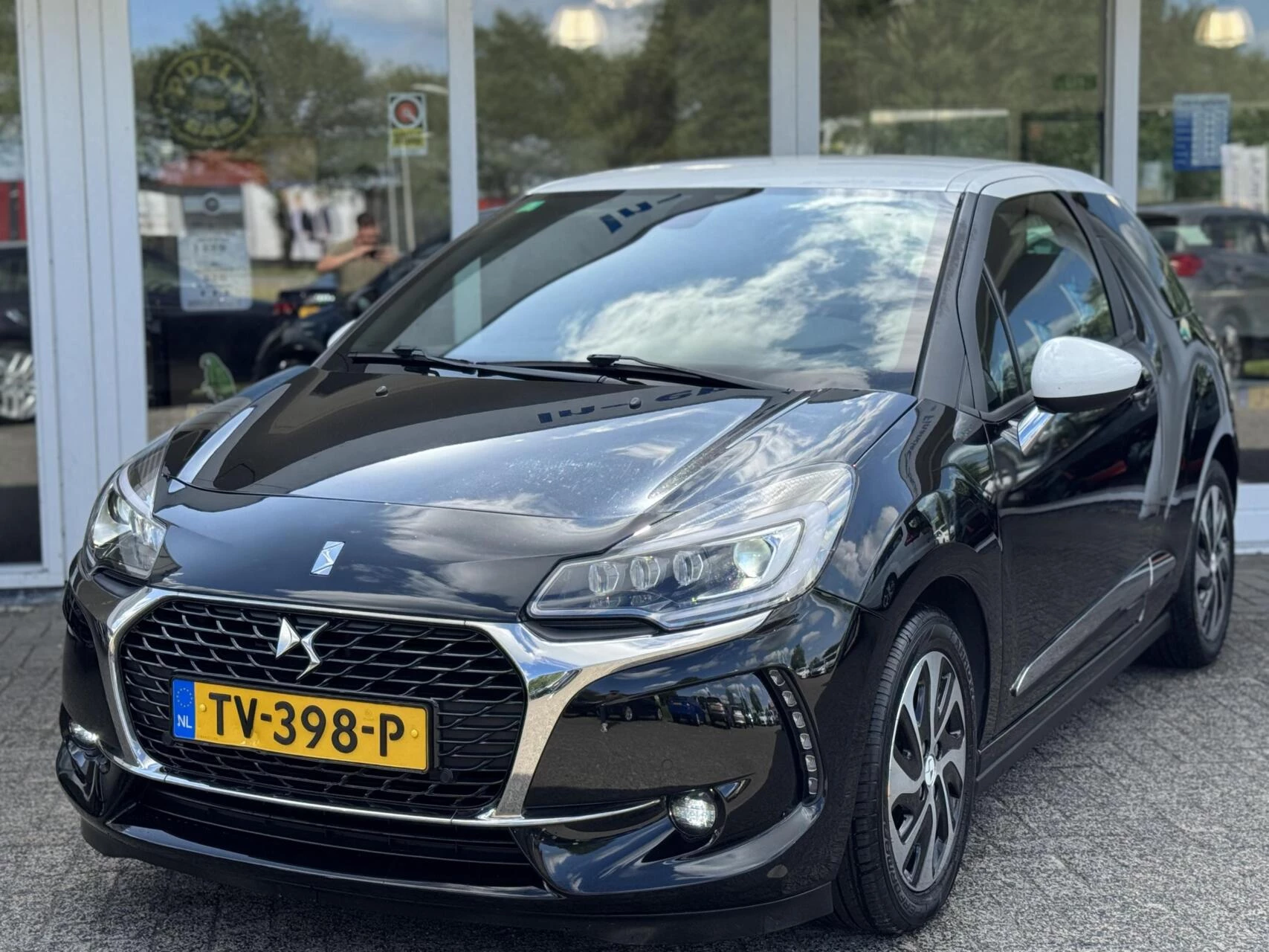 Hoofdafbeelding DS DS 3