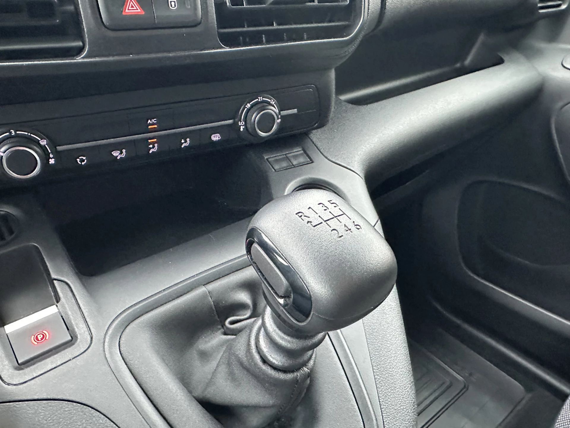 Hoofdafbeelding Toyota ProAce