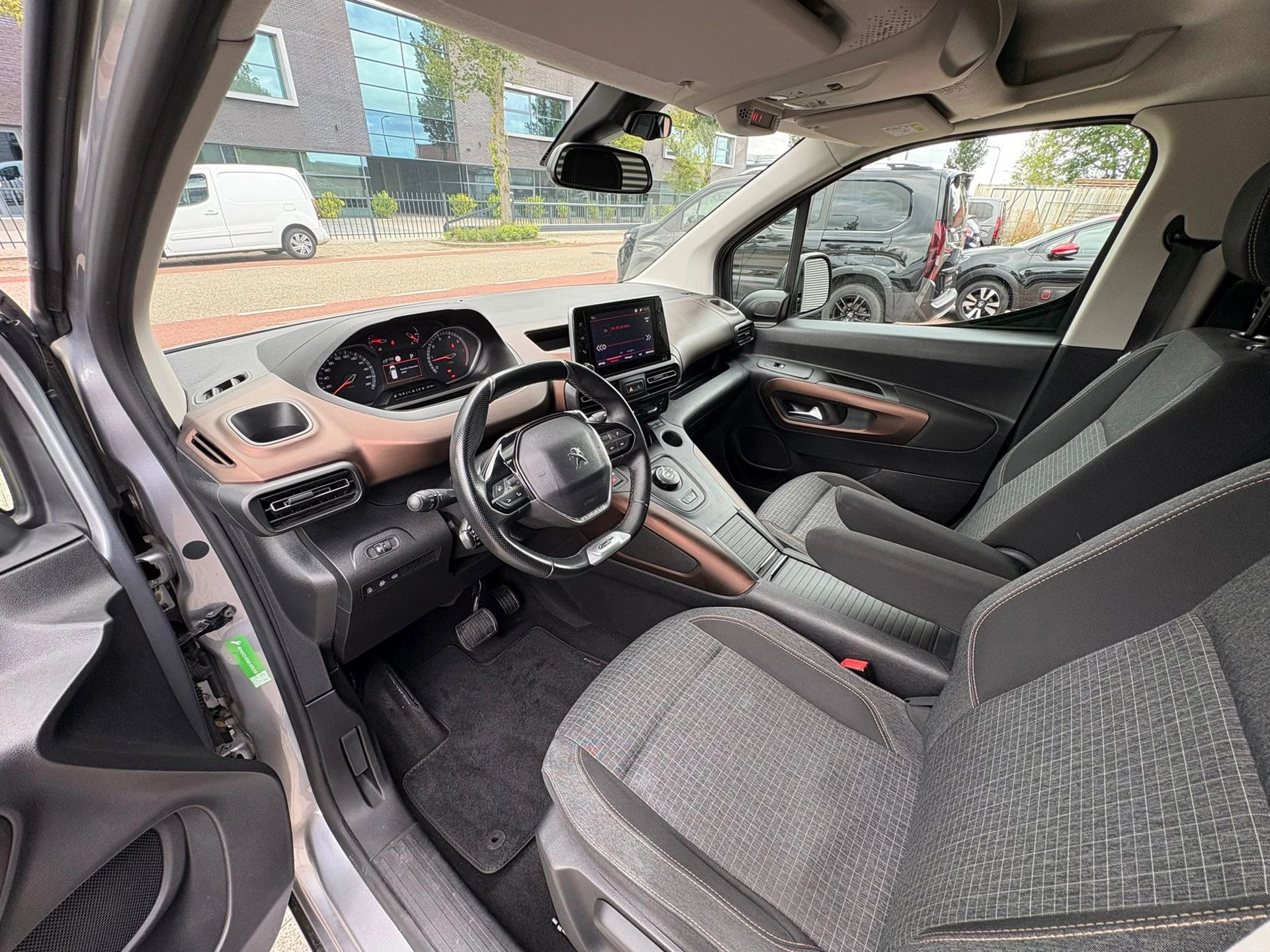 Hoofdafbeelding Peugeot Rifter