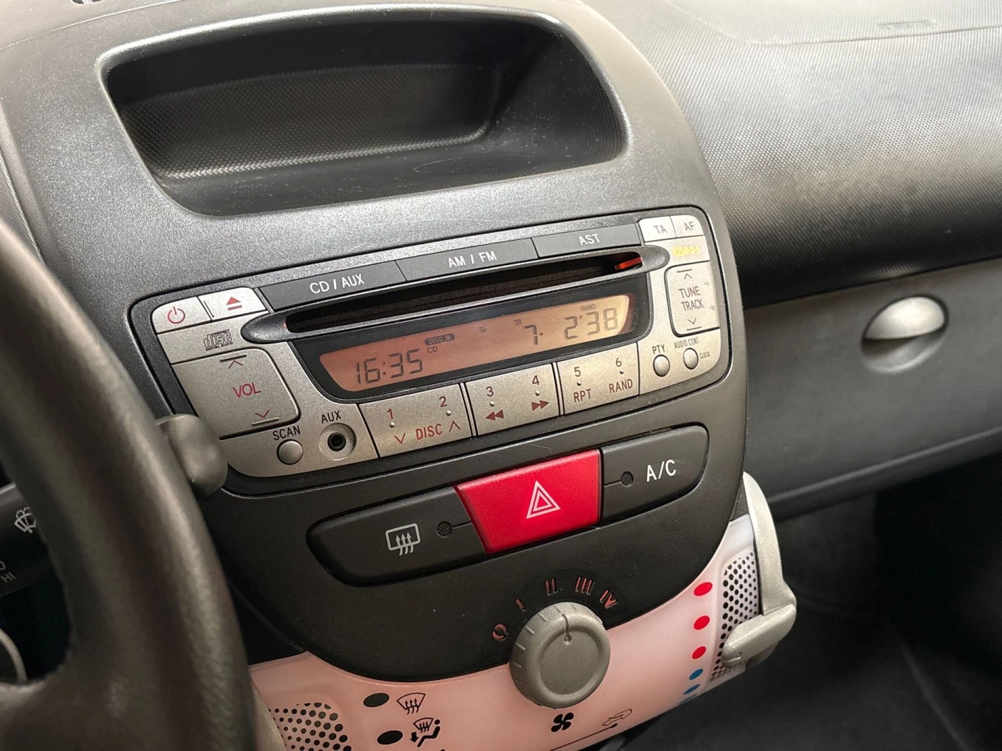 Hoofdafbeelding Peugeot 107
