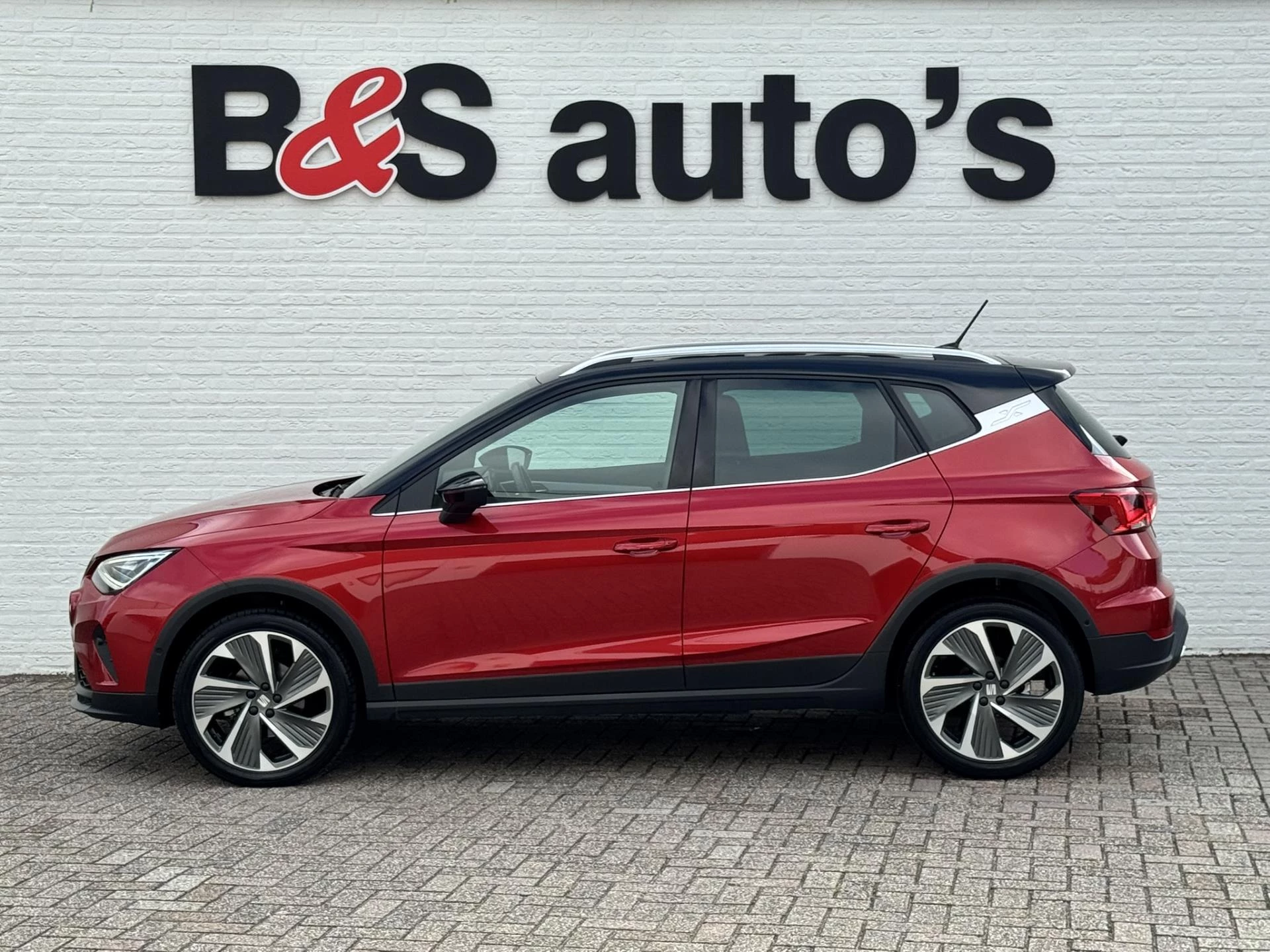 Hoofdafbeelding SEAT Arona