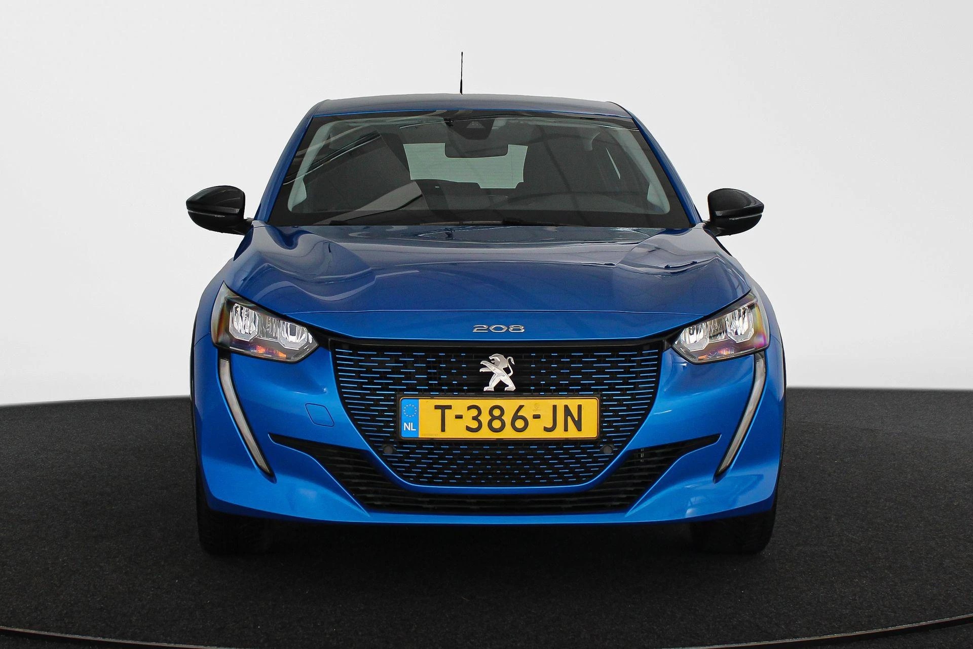 Hoofdafbeelding Peugeot e-208