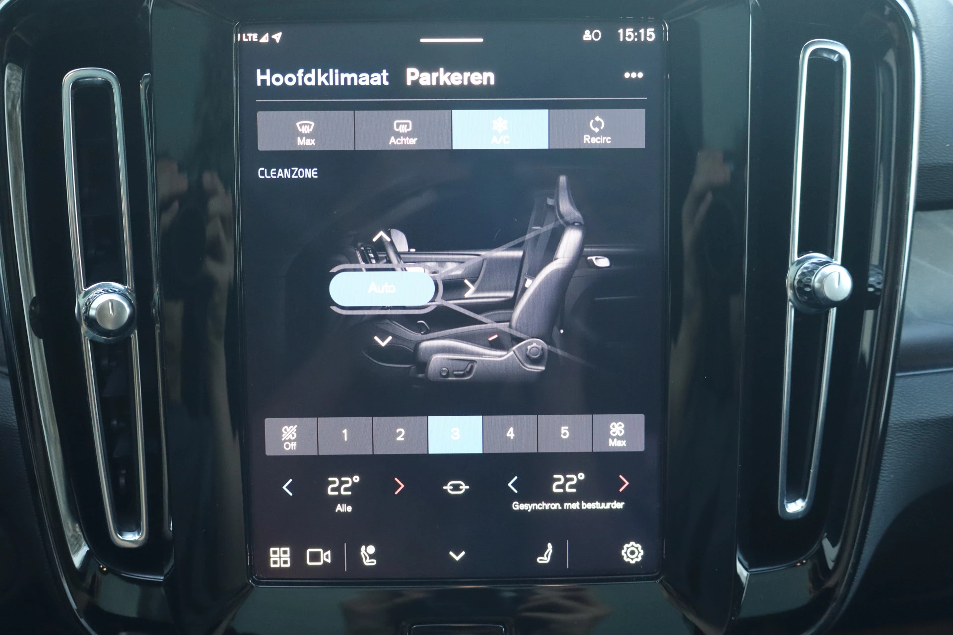 Hoofdafbeelding Volvo C40